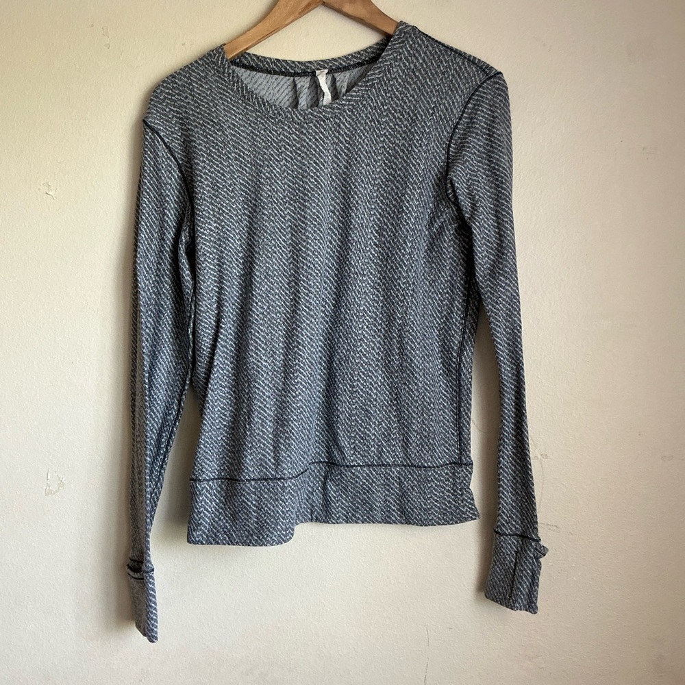 Lululemon Athletica Gray Patterned Top Herringbon… - image 6